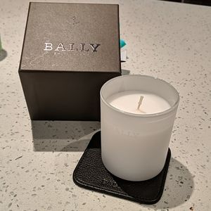 BALLY candle with leather coaster